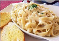 Fettuccine Alfredo